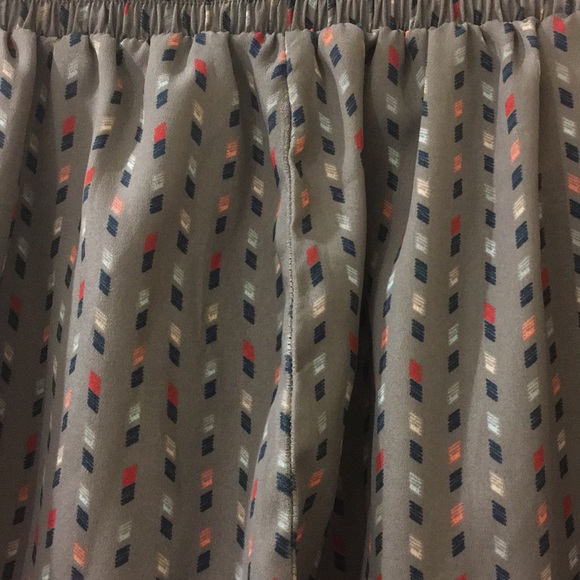 BCBG GENERATION CASUAL ELASTIC WAIST DRESS PANTS - Picture 7 of 7